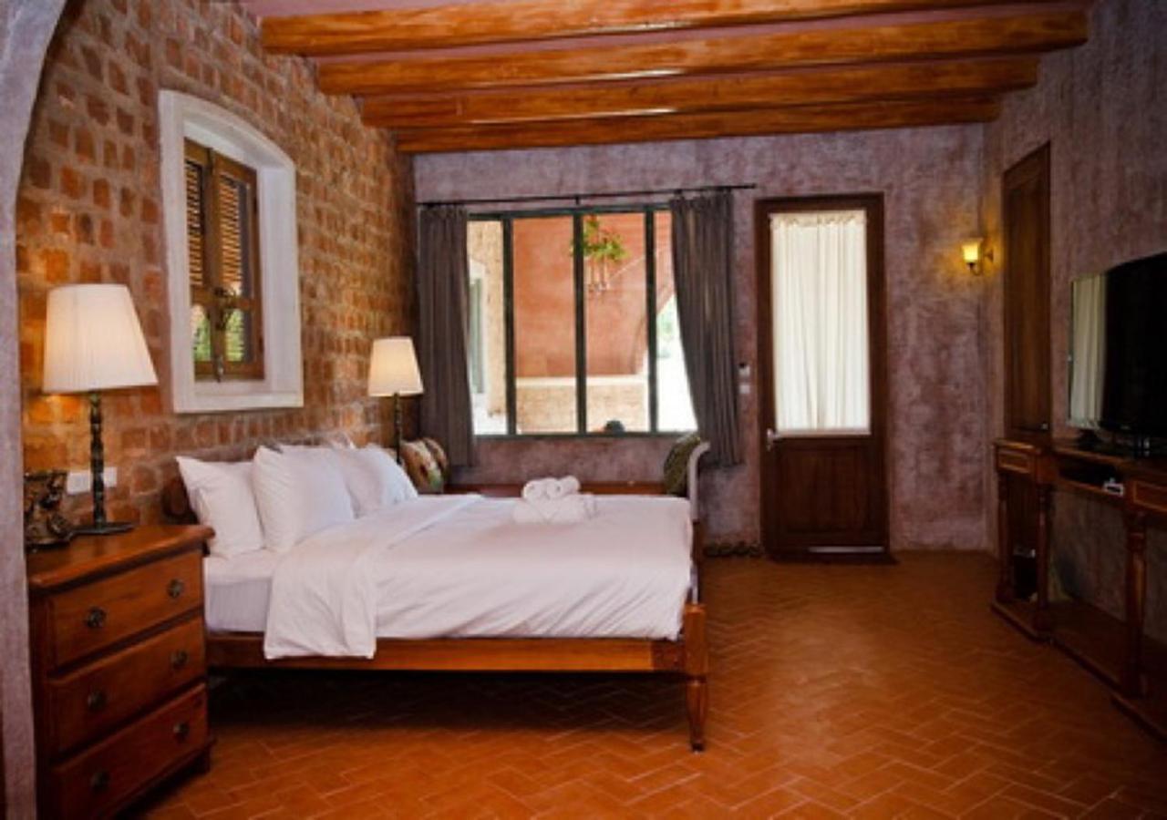 La Toscana Suan Phueng Zewnętrze zdjęcie