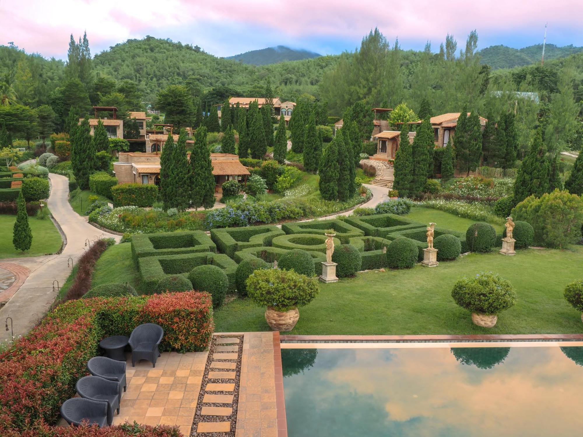 La Toscana Suan Phueng Zewnętrze zdjęcie